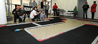 Małe wyścigi modelami RC